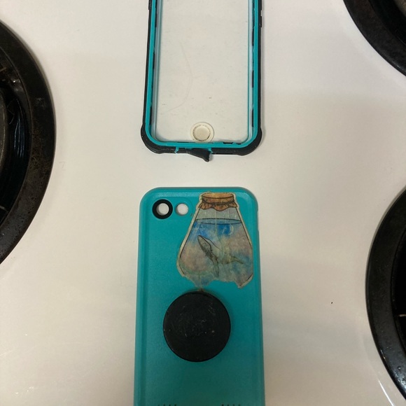 Waterproof iPhone Case Water Resistant With Pop Socket FREE WITH PURCHASE! - Picture 1 of 3